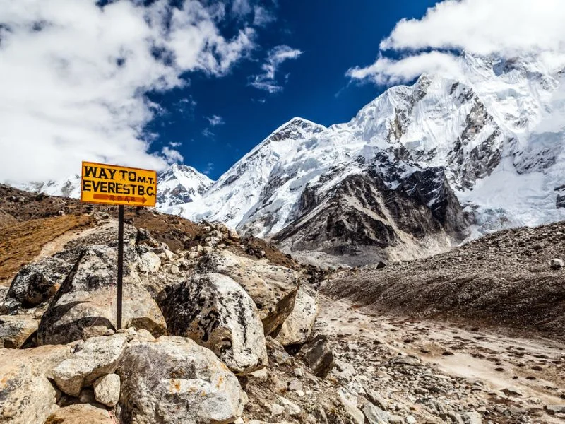 Way to everest base camp