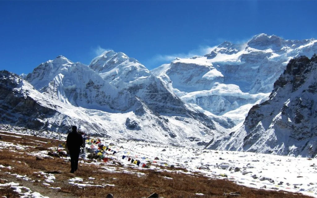 Kanchenjunga North Base Camp Trek: 15 Days