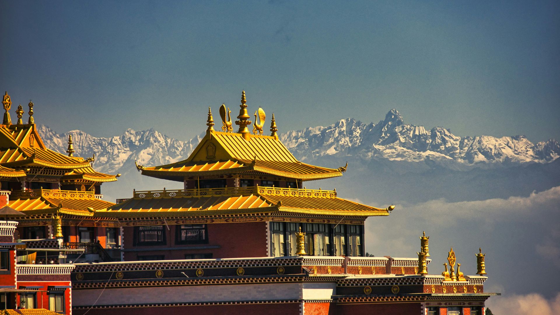 Nepal Hero